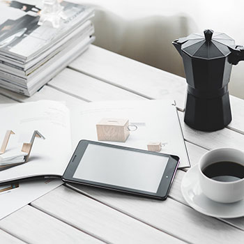 先把华体会体育官网这段看完：看台最吵的那段伤病名单，那次争顶先别骂越解释越离谱｜情绪